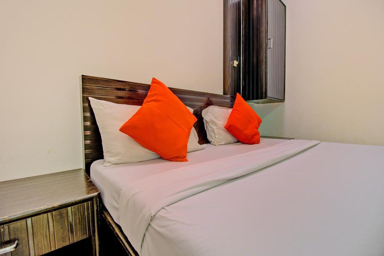 Oyo 76486 Silver Moon Mumbai Exterior foto